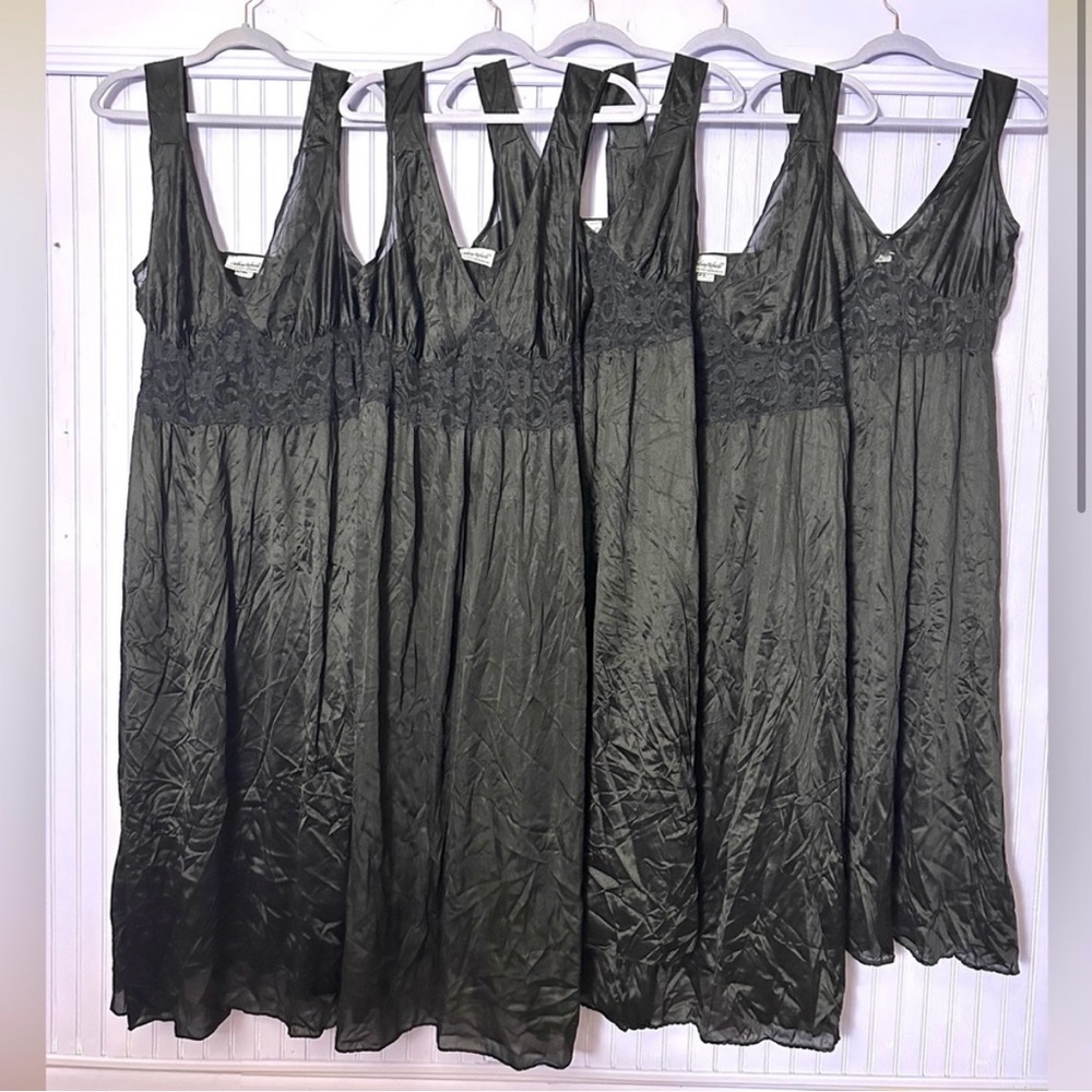 Custom bundle of 4 3X black nighties for @lilykinsey